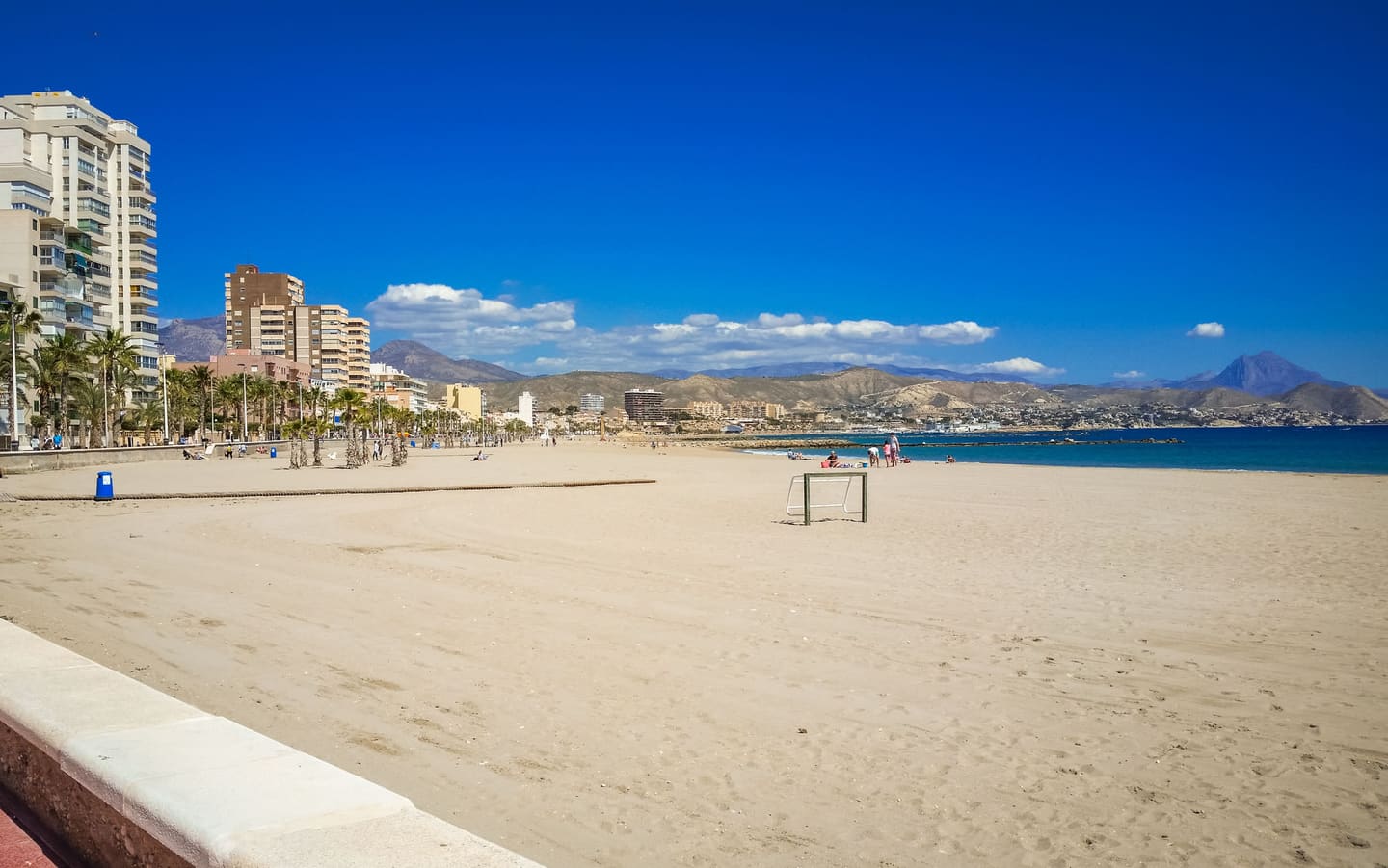 12 besten Orte für den Urlaub am Meer an der Costa Blanca in Spanien