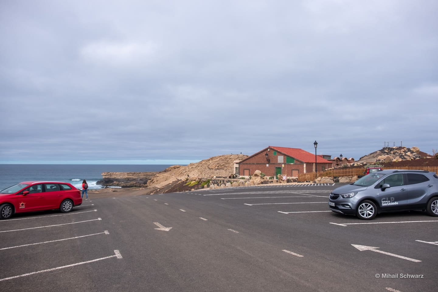 Parkplatz und Restaurant