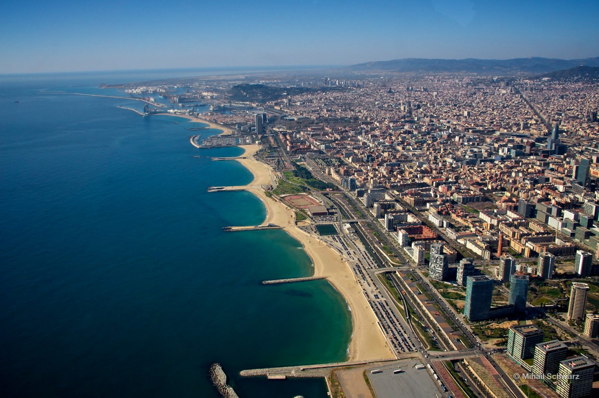 10 Strände in Barcelona Island Hopping
